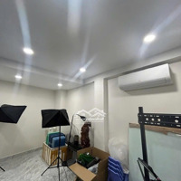 Võ Thị Nhờ Quận 7, Nội Thất Đẹp Lung Linh, 4.1X8.9M, 3 Tầng, 2 Tỷ 680