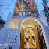 Nhà Đẹp - Mới 100% - Ngay Trung Tâm Thủ Dầu Một