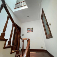 Bán Nhà Riêng Phố Lạc Long Quân, Ngõ Thông, Gần Ô Tô,Diện Tích50M2 X 5 Tầng Giá Chào 9.5 Tỷ