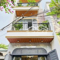 Chính Chủ Bán Nhanh Nhà Mới Đ.trần Bình Trọng - P.1 - Q.5, Giá Bán 3Tỷ250 Đang Cho Thuê 17 Triệu/Tháng