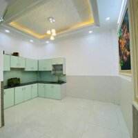 Bán nhà mặt tiền khu sài gòn mới, TT Nhà Bè - Diện tích: 5m x 10m - Giá: 5 Tỷ 900 Triệu
