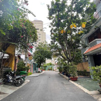 Bán Biệt Thự Đẹp 2 Mặt Tiền Võ Trường Toản, An Phú, Q.2 Ngay Vincom Dt: 10 X 15M Cn:150M²
