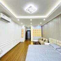 GẦN 50M, NHÀ 5 TẦNG LẠC LONG QUÂN CẦN BÁN , THOÁNG TRƯỚC SAU, GẦN BÃI ĐỖ XE, 9.2 TỶ