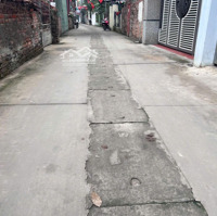 Hot Full Thổ Cư Cách Phố Yên Chỉ 500M, Oto Vào Đất, Sẵn Nhà Cấp 4 Ở Được Trên Đất, Khu Vực Sầm Uất