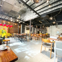 Cho Thuêmặt Tiềnsiêu Vị Trí Ngang To 8M Nguyễn Tri Phương Q10 - 8*20M 2 Lầu 120 Triệu/Tháng