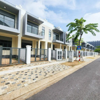 Bán Nhà Phố 5.5M X 20M, Phoneix Central 3 Mặt Sông Giá Giá Chỉ Từ 8.2 Tỷ