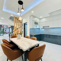 Chỉ 8Tỷ1, Nhà 4 Tầng, 4,5X15M. Nở Hậu 5M. Full Nội Thất.hẽm Xe Hơi5M Thông Phạm Văn Chiêu, P9.Vị Trí Đẹp