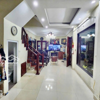 Chính Chủ Bán Gấp Nhà Sát Ô Tô Ngõ Phố Quan Nhân, Thanh Xuân: Diện Tích: 65M2 -5 Tầng. 13,4 Tỷ.
