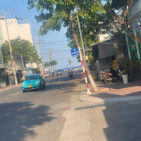 Bán Lô Đất Tặng Nhà Cấp 4 Góc 3 Mặt Tiền Đường Điện Biên Phủ, Dương Hiến Quyền , Cách Biển 100M