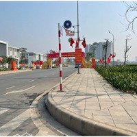Bán 33,5M Trâu Quỳ, Mặt Tiền 3,5M, Ngõ 2,8M Ô Tô Đỗ Cửa Ngày Đêm, Giá Bán 4,6 Tỷ