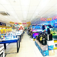 Mặt Tiền To Ngang 16M - Siêu Vị Trí Trung Tâm Q10 16*20M Giá Chỉ 150 Triệu/Tháng Đường 3 Tháng 2