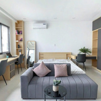 Siêu Phẩm Studio Ban Công Thoáng, Đầy Đủ Nội Thất Tiện Nghi Đường Võ Văn Tần Q3 Ngay Dinh Độc Lập