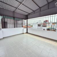 Bán Nhà Ngõ 206 Cổ Linh, Long Biên 33m2, 5T chỉ 5 tỷ (cách ô tô đỗ 25m)