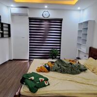Bán Nhà Ngõ 95 Việt Hưng, Long Biên 33m2, 5T chỉ 5,7 tỷ (cách ô tô đỗ 30m)