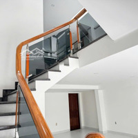 Bán Căn Shophouse Đã Hoàn Thiện Ngay Trục Cổng Chính Giá Bán 7,68Tỷ, Nằm Đường Thái Sơn 2. 0909.063.369