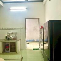 Nhà cũ bán đất - mặt phố 399 Âu Cơ - 122m2 x 3T x MT 6m - o to 2 chiều - lô góc
