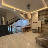 Tòa Căn Hộ Mặt Biển 5 Tầng - Đường 15M - Vị Trí Vàng Cho Thuê Nghỉ Dưỡng - Dòng Tiền Tốt