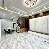 Nhà Phân Lô 4 Tầng Ngô Gia Tự, Đường Rộng 12M Có Vỉa Hè, Lô Góc Thoáng