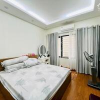Bán nhà Lạc Long Quân Cầu Giấy gần ô tô ngõ thông 35m2 5T MT 4m dân xây đủ đồ ở luôn 7.5 tỷ