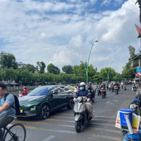 (Cực Hiếm) Bán Gấp Nhà 2 Mặt Hẻm Đường Hoàng Sa,Q3 - Sổ Hồng Riêng - Giá Cực Rẻ !!
