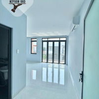 Nhà 5X19 3 Lầu 6 Phòng 7 Vệ Sinh8 Máy Lạnh, Đường Kênh Tân Hoá, Tân Phú. Liên Hệ: 0779561865.