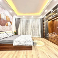 Nhà Đẹp Dân Xảy -Ở Ngay -Tặng Nội Thất -Phố Yên Hòa -Cầu Giấy -33 M2-5 Tầng-