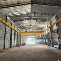Cho Thuê Nhà Xưởng 800M2 - Có Sẳn Cẩu 7,5 Tấn - Đường Xe Công