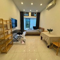Cho Thuê Căn Studio Full Nội Thất Như Hình - 35M2 Tháp Trung Tâm - The Sun Avenue, Quận 2