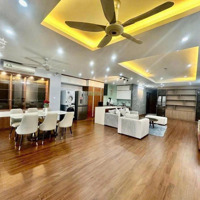 Chính Chủ Cần Bán Tòa Căn Hộ Mặt Ngõ 6 Trịnh Công Sơn-Phường Nhật Tân-Tây Hồ-Hà Nội 208M2X8T,Mt7.5M