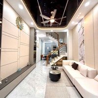 40M Lòng Xe Điếu Thì Em Không Có, Nhưng Ở Đây Em Đang Có Căn Nhà 40M2 Ở Quận Hoàng Mai Giá #8Tỷ