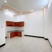 NHÀ 1 TRỆT 1 LẦU HẺM 387 TRẦN NAM PHÚ-2.75 tỷ - GẦN ĐẠI HỌC Y DƯỢC CẦN THƠ