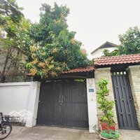 Bán Gấp Biệt Thự Trả Nợ Ngân Hàngdiện Tích223.02M2 Giá Bán 22Tỷ 900 Triệu Ngay Khu Kiều Đàm Quận 7. Liên Hệ: 0909519399