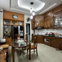 Bán nhà 5 tầng 52m2 quận Nam Từ Liêm chỉ 9.x tỷ, 30m ra oto, 50m ra phố, Thông số đẹp, Nhà đẹp ở ngay