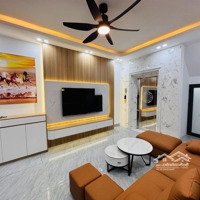 Nhà Trần Khát Chân 38.5M - Lô Góc - Thang Máy - Chỉ Nhỉnh 8Xu