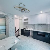 Nhà Trần Khát Chân 38.5M - Lô Góc - Thang Máy - Chỉ Nhỉnh 8Xu