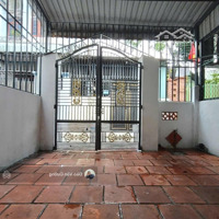 Bán Nhà Và 5P Trọ Ngay Chợ Đoàn Thị Kia Ngã Ba Ông Xã Tân Đông Hiệp Dĩ An Bình Dương 111M2 Giá 3.3T
