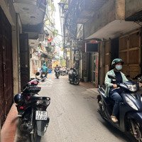 Siêuphẩm Nhà. Ngõ. 142. Văn Chương.diện Tích20M2 . 6 Tầng. 3M Mặttiền. 5.35 Tỷ Đống Đa. .Bán Nhà