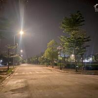 Chính Chủ Gửi Bán 90m Đấu Giá X6 Liên Hà - View Hồ - Vỉa Hè - Giá Rẻ