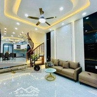 Gía Cắt Lỗ Sâu Chỉ 3 Tỷ 2 Ngay Đường Ngô Quyền,Hiệp Phú,Quận 9.Phía Sau Vincom Plaza Lê Văn Việt.