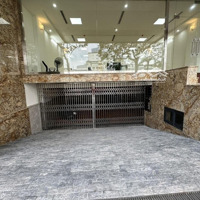 Bán Toà Văn Phòng Vip Nhất Phố Nguyễn Hoàng - 140M2- 8 Tầng 1 Hầm - 82 Tỷ - Cho Thuê 200 Triệu/ Th