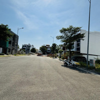Bán Lô Đất Nền Biệt Thự Gói 3 Hướng Đông Nam Mát Mẻ Đường Rộng Giá Bán 33 Triệu/M2, Chưa Phải Xây Ngay