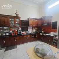 Bán Nhà Mặt Phố Lạc Long Quân - Tây Hồ 290M2 -Mặt Tiền8.2M - 135 Tỷ - Vỉa Hè - Kinh Doanh Cực Đỉnh