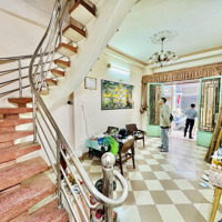 Nguyễn Kim Quận 10 Hẻm Xe Hơi 6M Thông,Diện Tích50M2 4 Tầng Cáchmặt Tiền20M