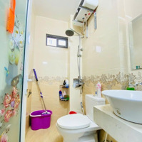 Nhà 3 Tầng Đỗ Quang - Gần Trường Tiểu Học Hàm Nghi - 52M2 - 3 Tầng - Trung Tâm Phố - 5.5 Tỷ