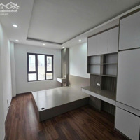 Nhà Đẹp Phố Hoàng Cầu - Nguyễn Phúc Lai - Lô Góc - Nhà Đẹp 6 Tầng Full Nội Thất - Ngõ Ô Tô Tránh