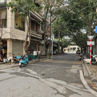 Siêu Đẹp Và Hiếm - View Nhà Văn Hóa - Oto Vào Tận Nhà - Oto Tránh Thoải Mái - 466 Ngô Gia Tự