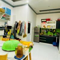 Cc cần bán nhà 2 tầng kiệt oto đường Nguyễn Công Hoan, giá sập sàn chỉ nhỉnh 3 tỷ.