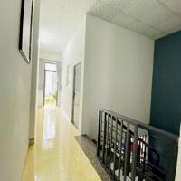 Cc cần bán nhà 2 tầng kiệt oto đường Nguyễn Công Hoan, giá sập sàn chỉ nhỉnh 3 tỷ.