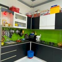 Cc cần bán nhà 2 tầng kiệt oto đường Nguyễn Công Hoan, giá sập sàn chỉ nhỉnh 3 tỷ.