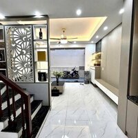 Bán nhà Hồ Tùng Mậu Lô góc gần phố 6 tầng DT 45m giá 9 tỷ
